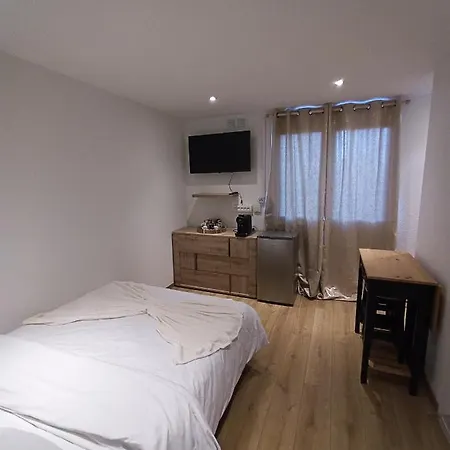 Fribourg Apartment *